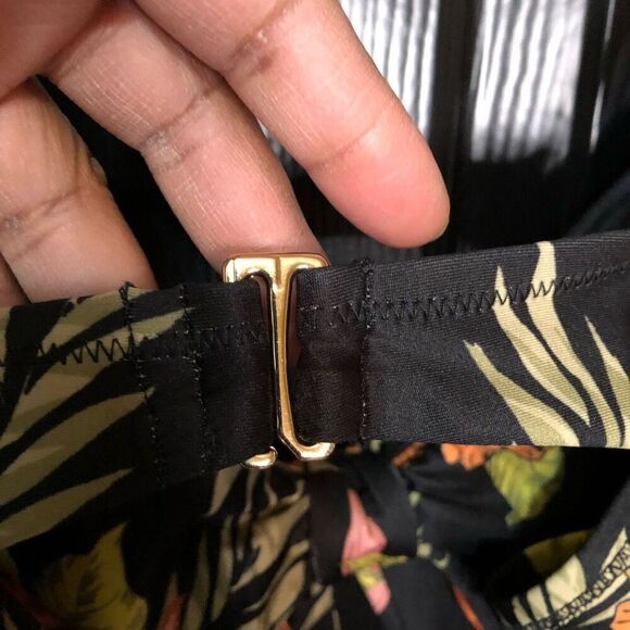 ModCloth Womens The Siena One-Piece Swimsuit 2X Black Hibiscus Holiday Swim - Picture 5 of 10